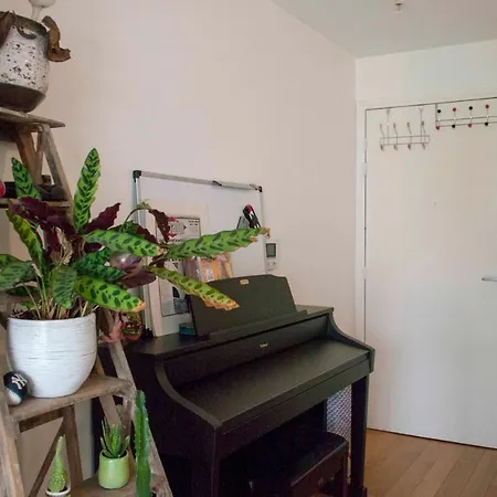 Appartamento Lovely Spacious Bright Two-room Apt In Bastille