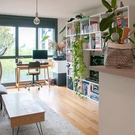 Lovely Spacious Bright Two-room Apt In Bastille Appartamento Parigi